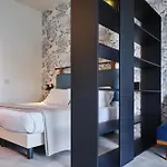 Carillon Hotel